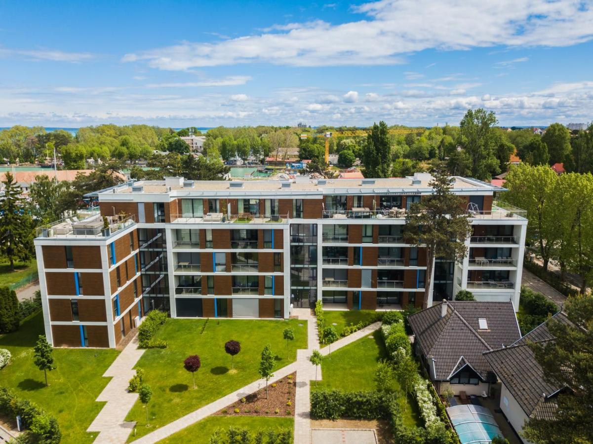 Mf Port Azur Wellness Apartments Siofok Dış mekan fotoğraf