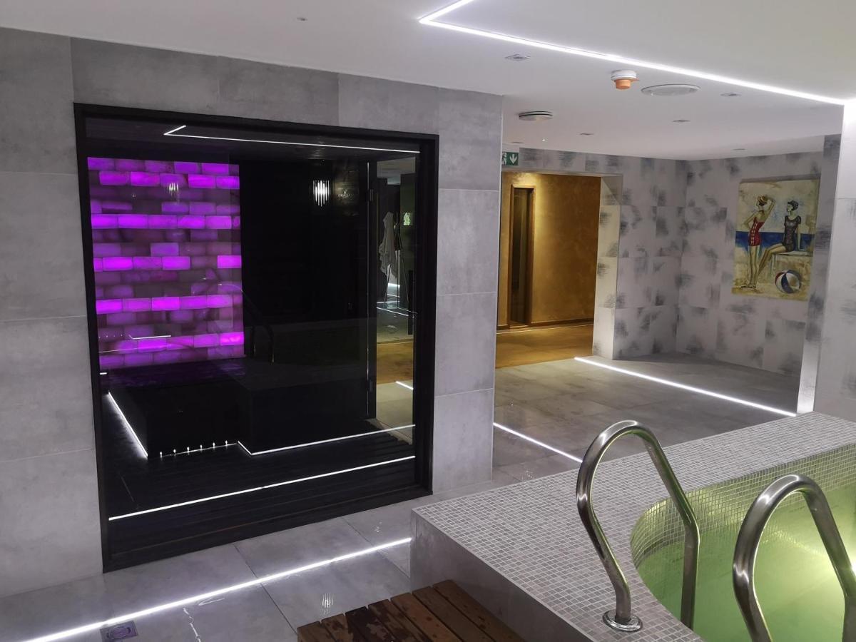 Mf Port Azur Wellness Apartments Siofok Dış mekan fotoğraf