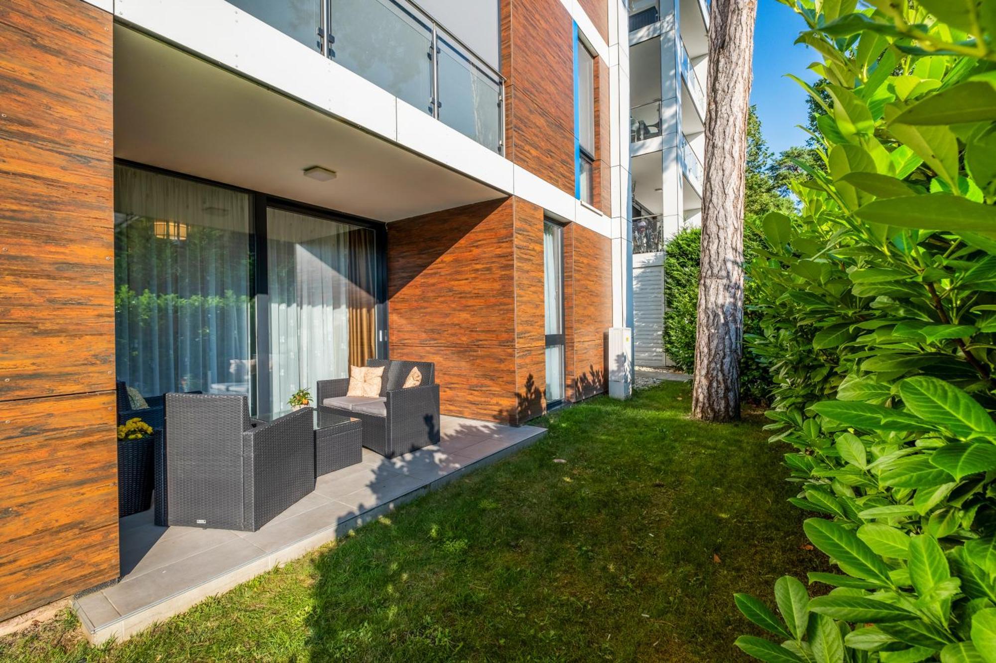 Mf Port Azur Wellness Apartments Siofok Dış mekan fotoğraf